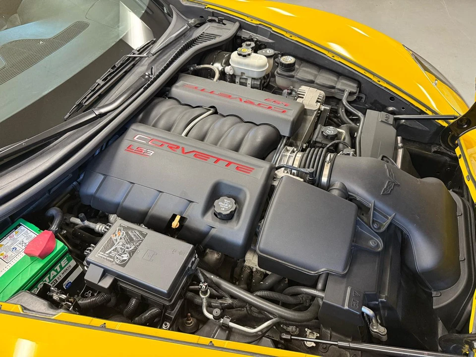 2011 Chevrolet Corvette C6 - Image 24 of 31