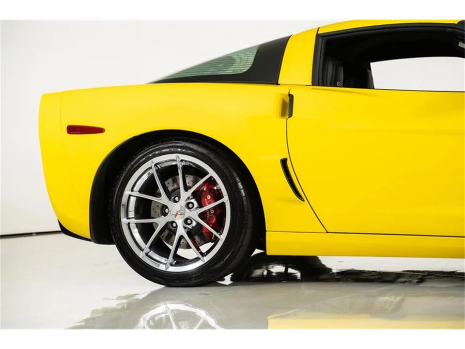 2011 Chevrolet Corvette C6 Z06 - Image 14 of 31