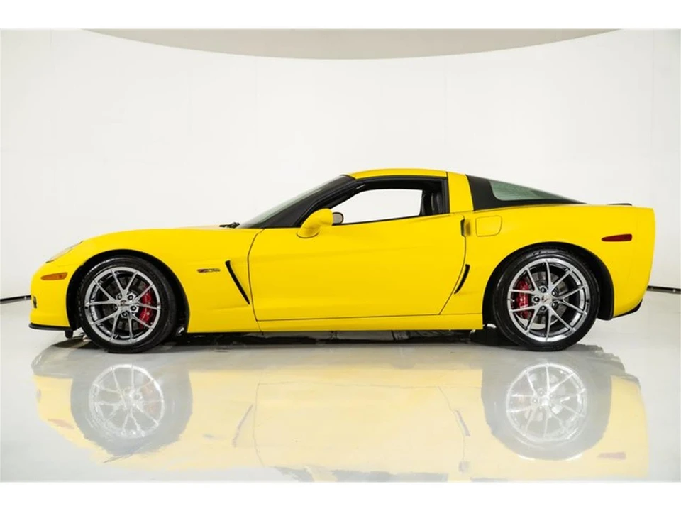 2011 Chevrolet Corvette C6 Z06 - Image 6 of 31