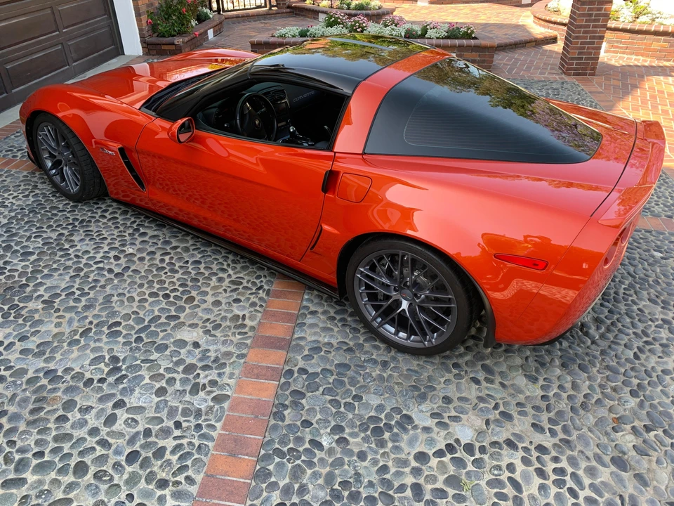 2011 Chevrolet Corvette C6 Z06 - Image 8 of 31
