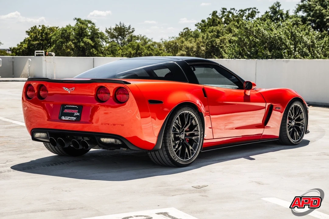 2011 Chevrolet Corvette C6 Z06 - Image 6 of 12