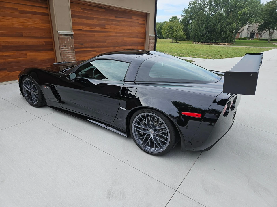 2011 Chevrolet Corvette C6 Z06 - Image 7 of 31