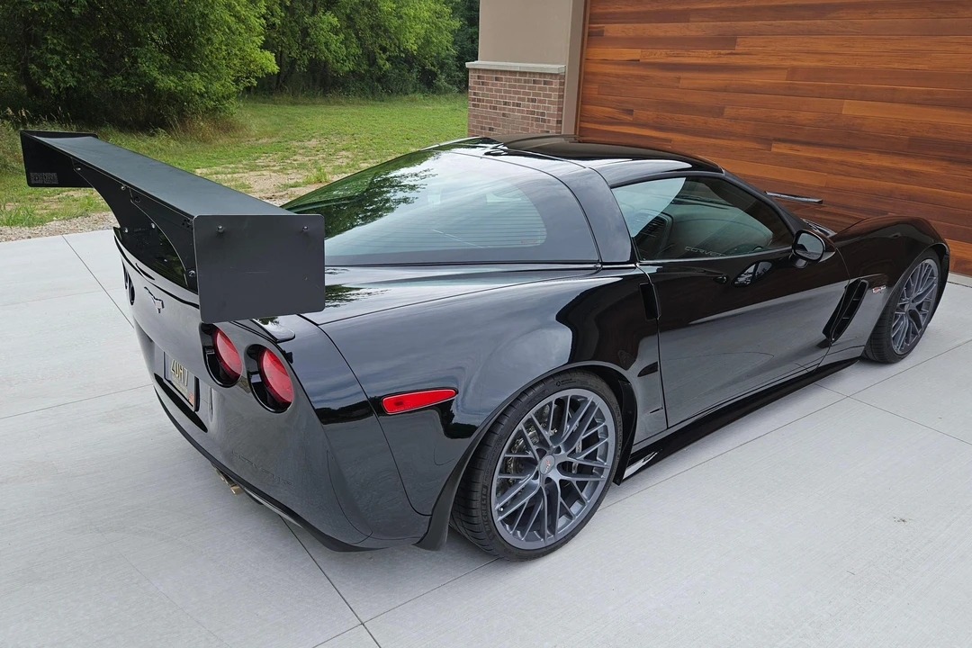 2011 Chevrolet Corvette C6 Z06 - Image 4 of 31