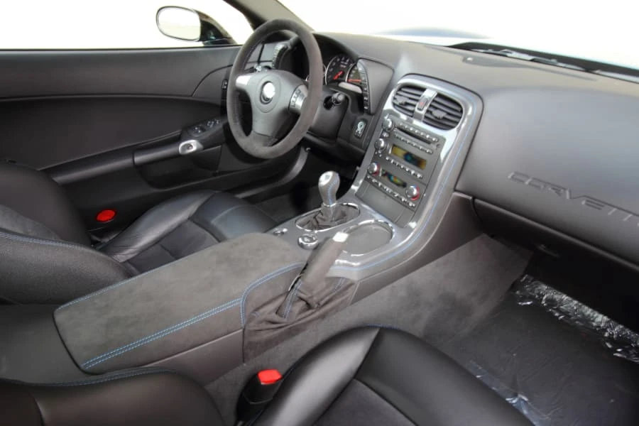 2011 Chevrolet Corvette C6 Z06 - Image 5 of 12