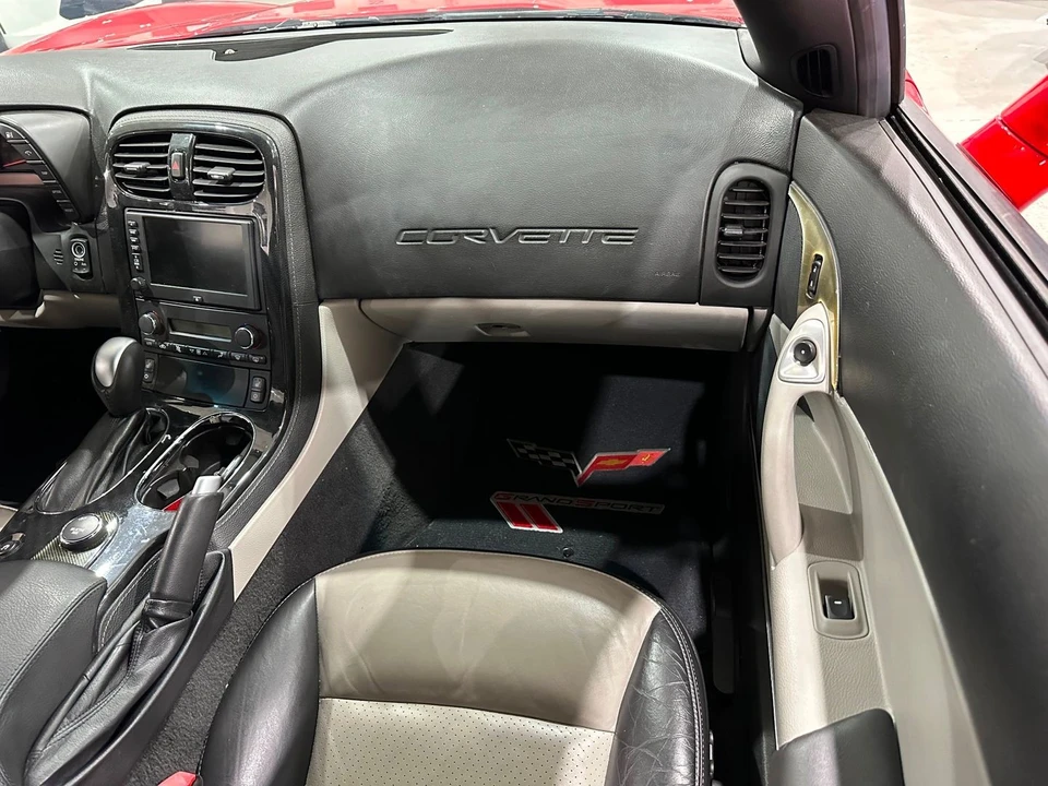 2011 Chevrolet Corvette C6 Grand Sport - Image 13 of 21