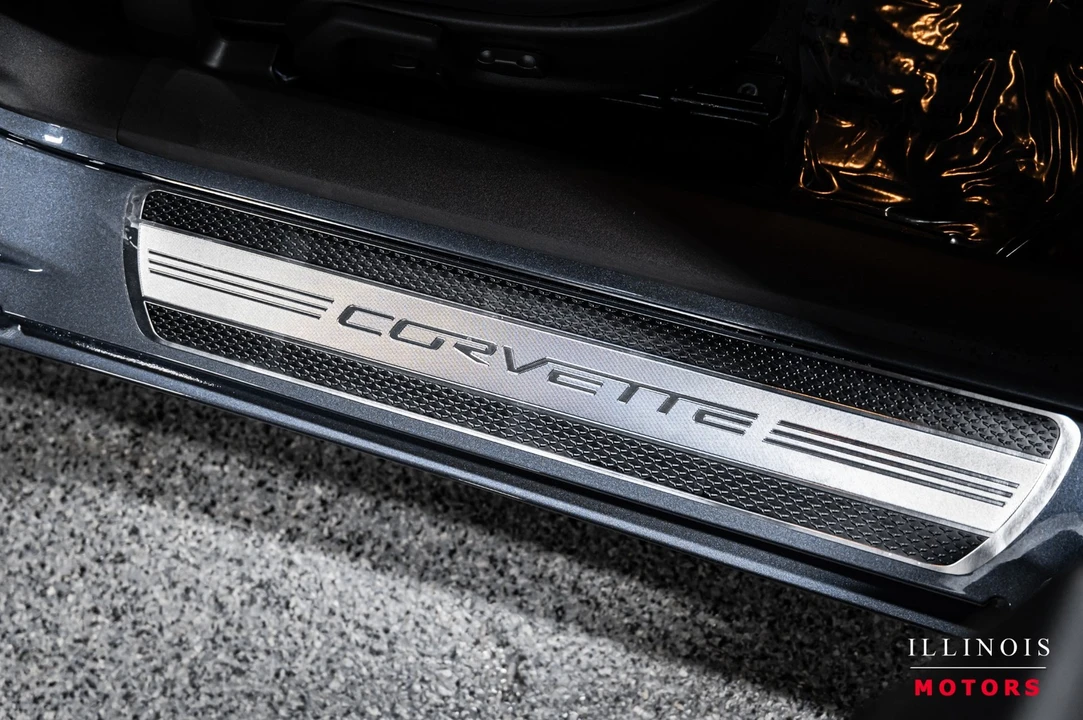 2011 Chevrolet Corvette C6 - Image 17 of 21