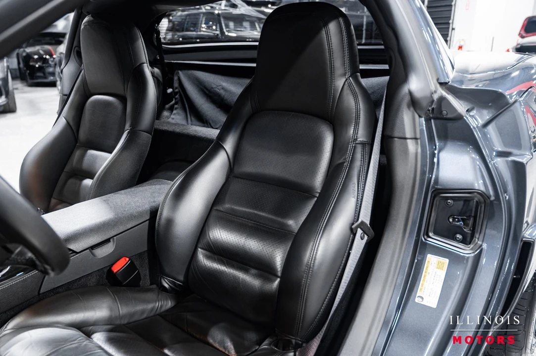 2011 Chevrolet Corvette C6 - Image 18 of 21