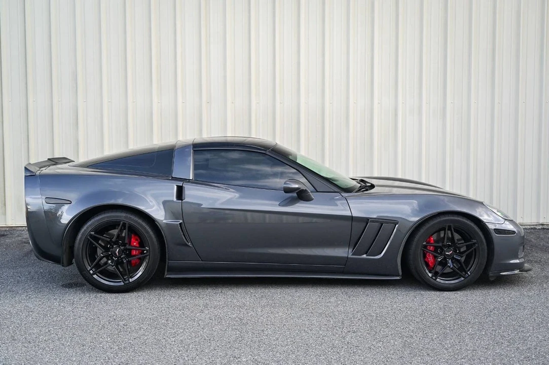 2011 Chevrolet Corvette C6 - Image 4 of 21