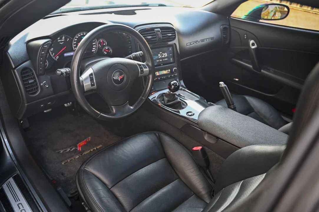 2011 Chevrolet Corvette C6 - Image 2 of 21