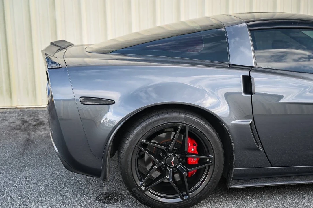 2011 Chevrolet Corvette C6 - Image 5 of 21