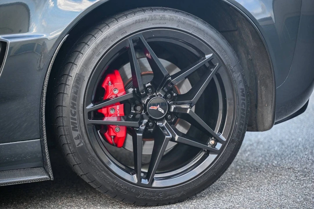 2011 Chevrolet Corvette C6 - Image 20 of 21