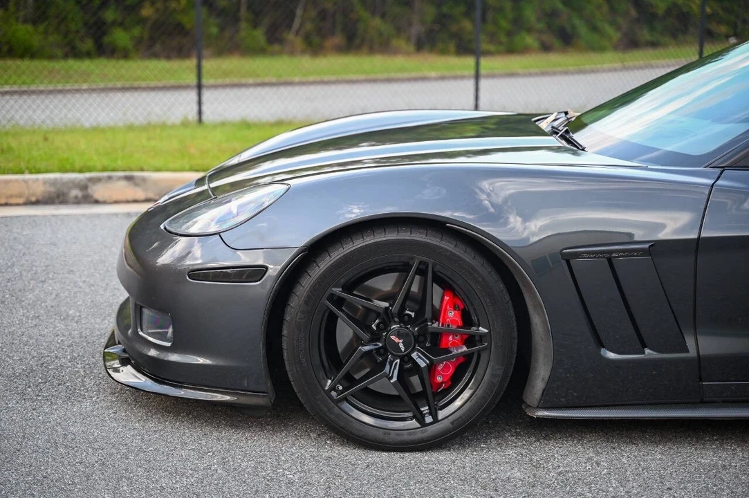 2011 Chevrolet Corvette C6 - Image 17 of 21