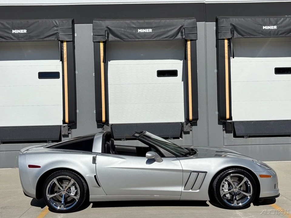2011 Chevrolet Corvette C6 - Image 14 of 21