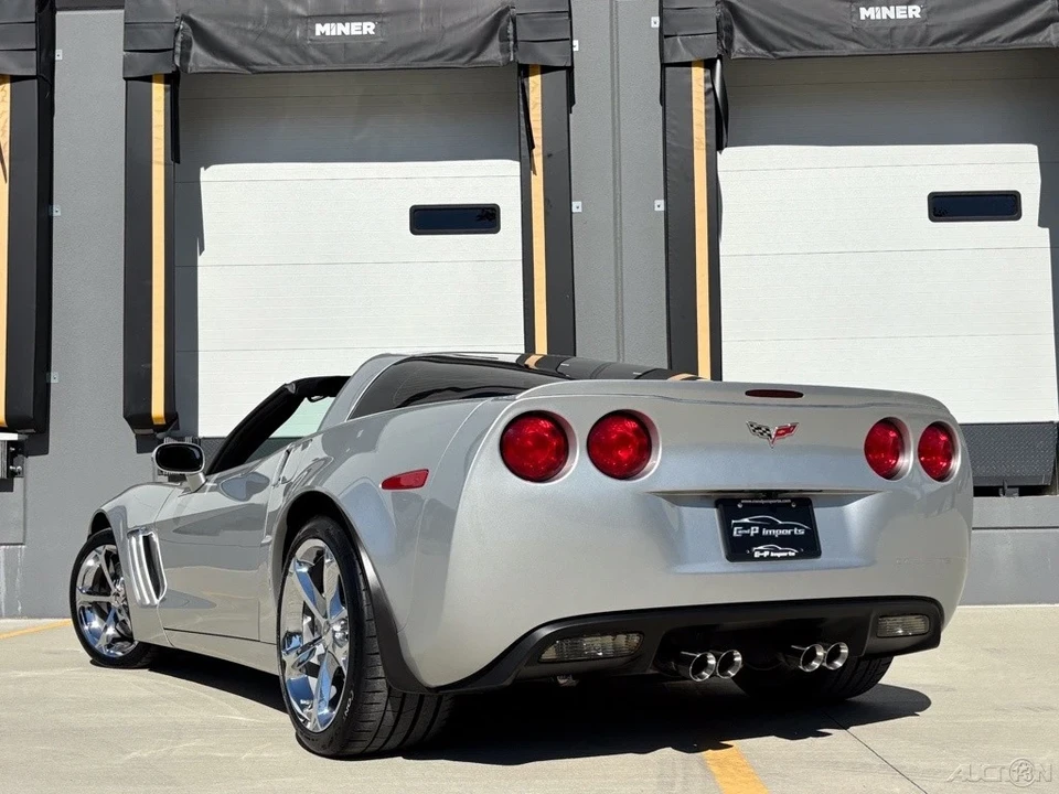 2011 Chevrolet Corvette C6 - Image 20 of 21