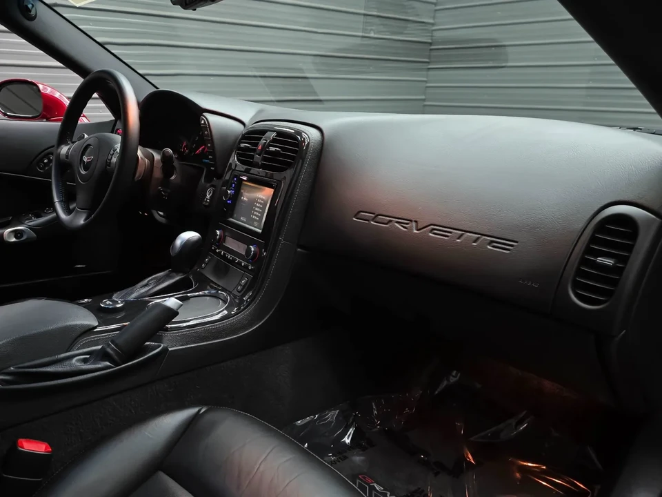 2011 Chevrolet Corvette C6 Grand Sport - Image 15 of 31
