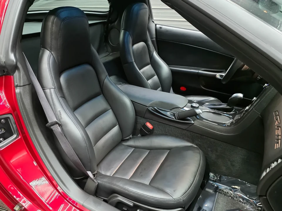 2011 Chevrolet Corvette C6 Grand Sport - Image 17 of 31