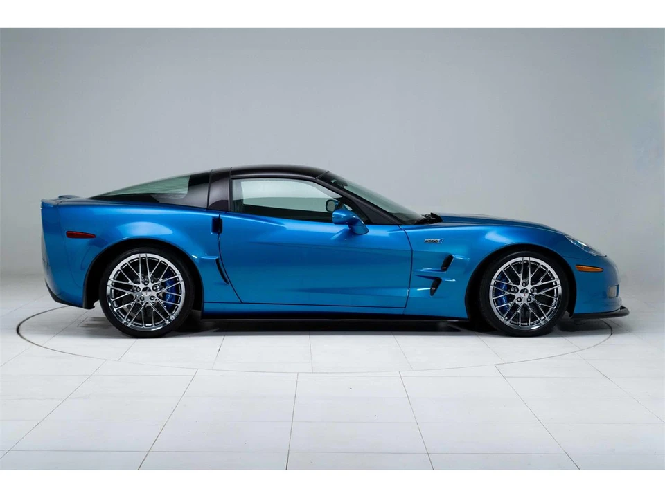 2011 Chevrolet Corvette C6 ZR1 - Image 2 of 31