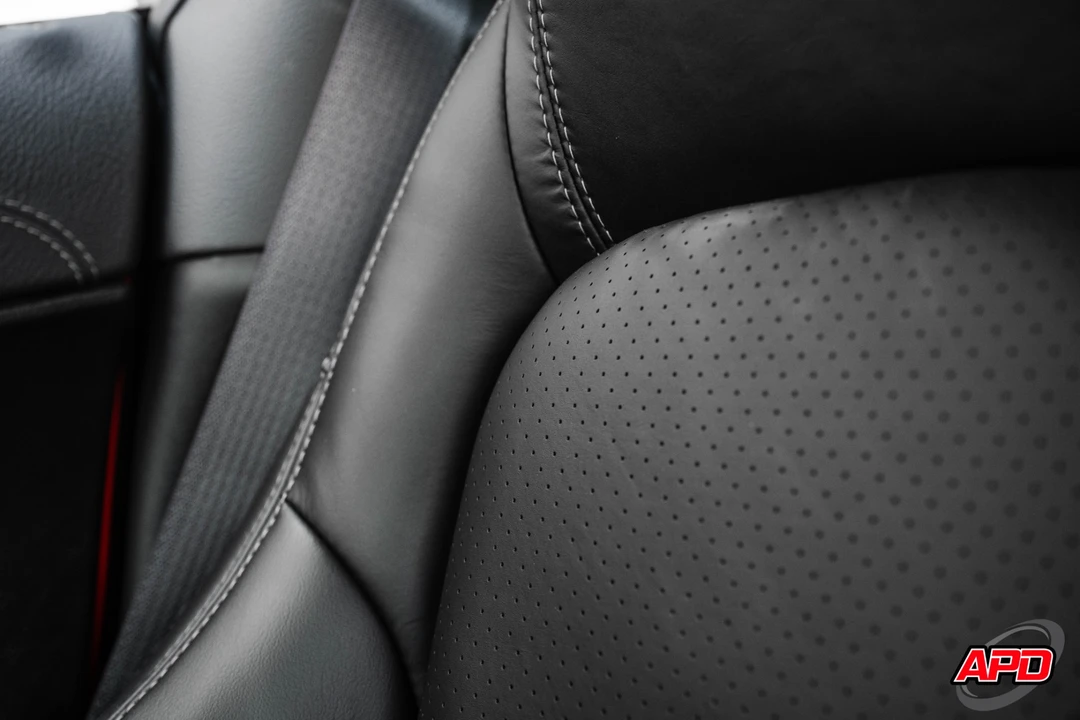2011 Chevrolet Corvette C6 ZR1 - Image 28 of 31