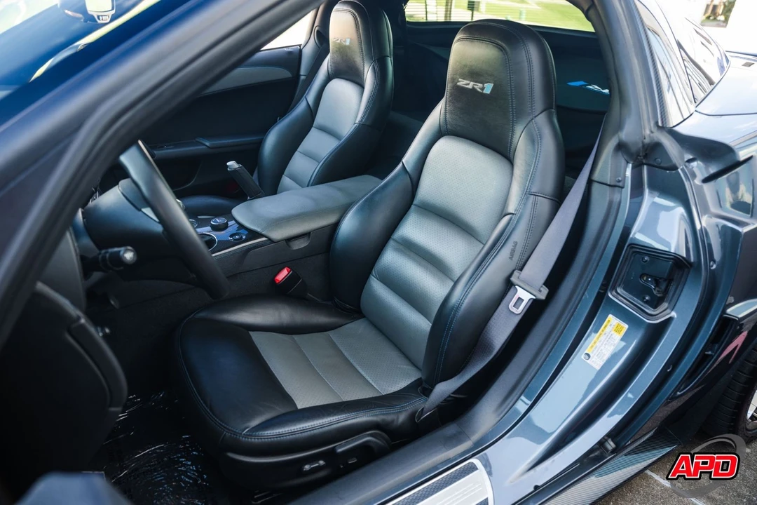 2011 Chevrolet Corvette C6 ZR1 - Image 6 of 12