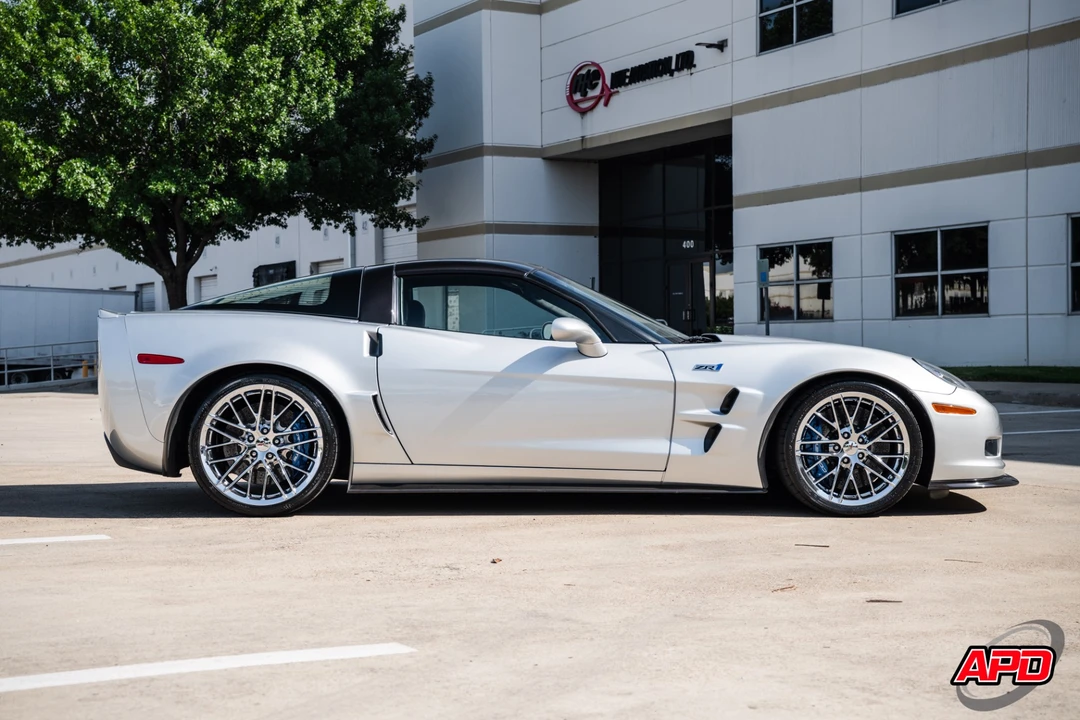 2011 Chevrolet Corvette C6 ZR1 - Image 12 of 31