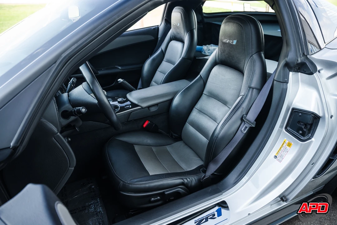 2011 Chevrolet Corvette C6 ZR1 - Image 5 of 31