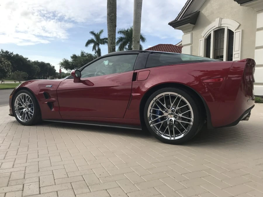 2011 Chevrolet Corvette C6 ZR1 - Image 8 of 12