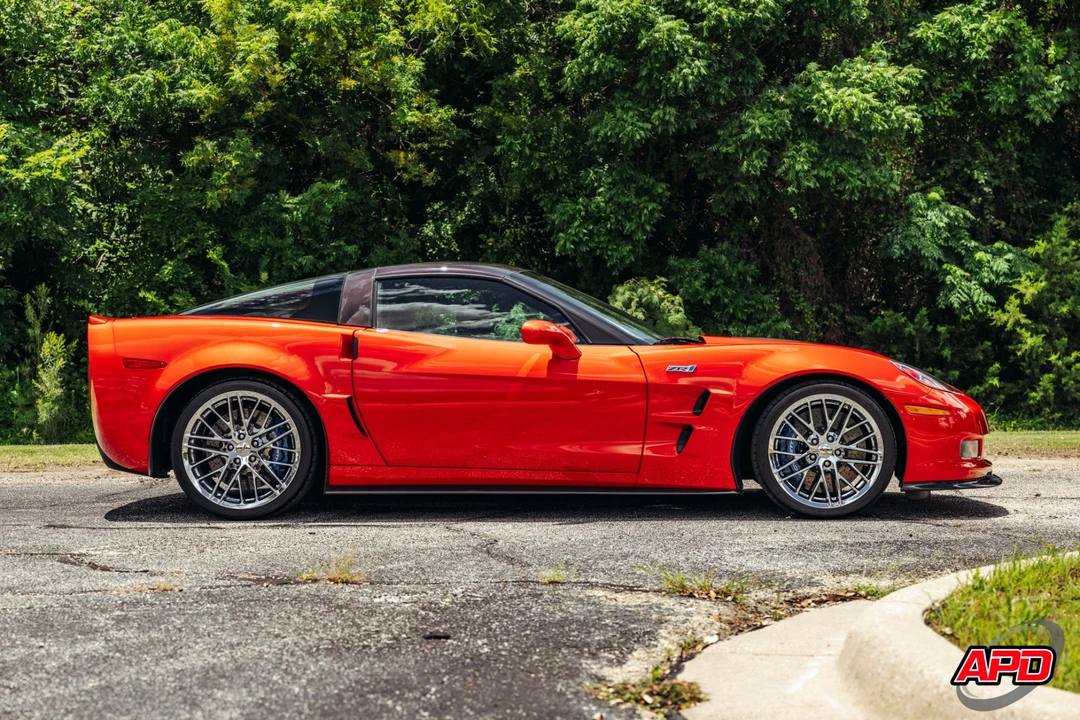 2011 Chevrolet Corvette - Image 9 of 31