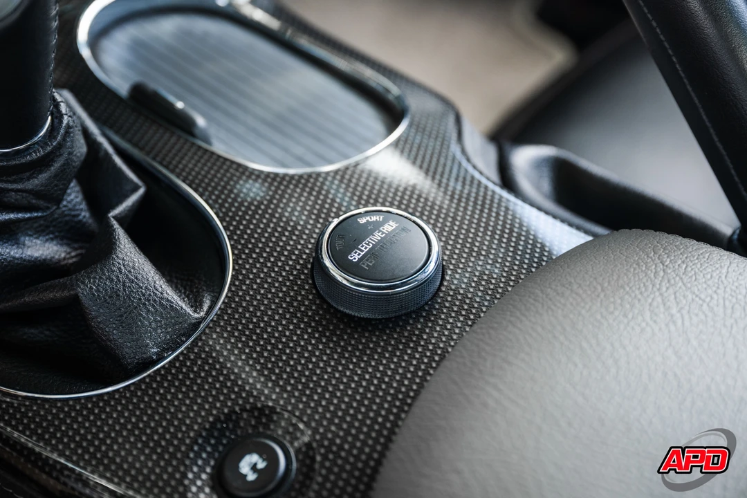 2011 Chevrolet Corvette - Image 20 of 31