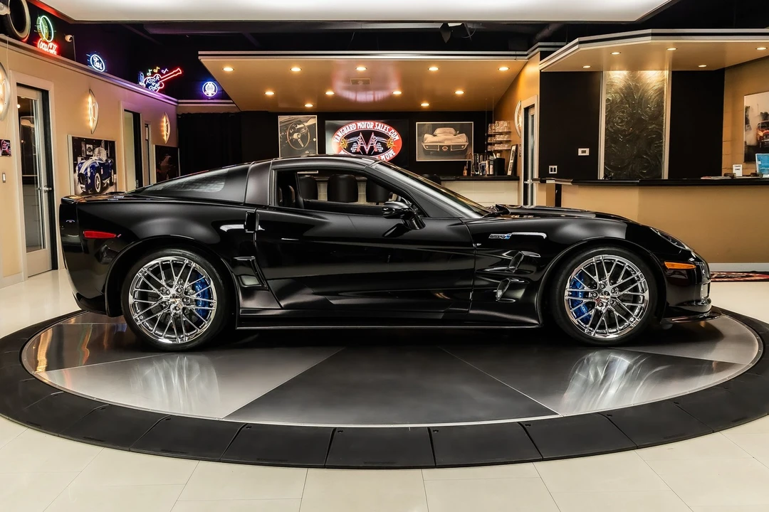 2011 Chevrolet Corvette C6 ZR1 - Image 11 of 24
