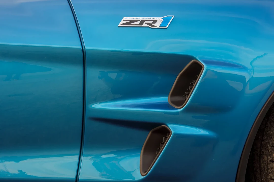 2011 Chevrolet Corvette C6 ZR1 - Image 23 of 31