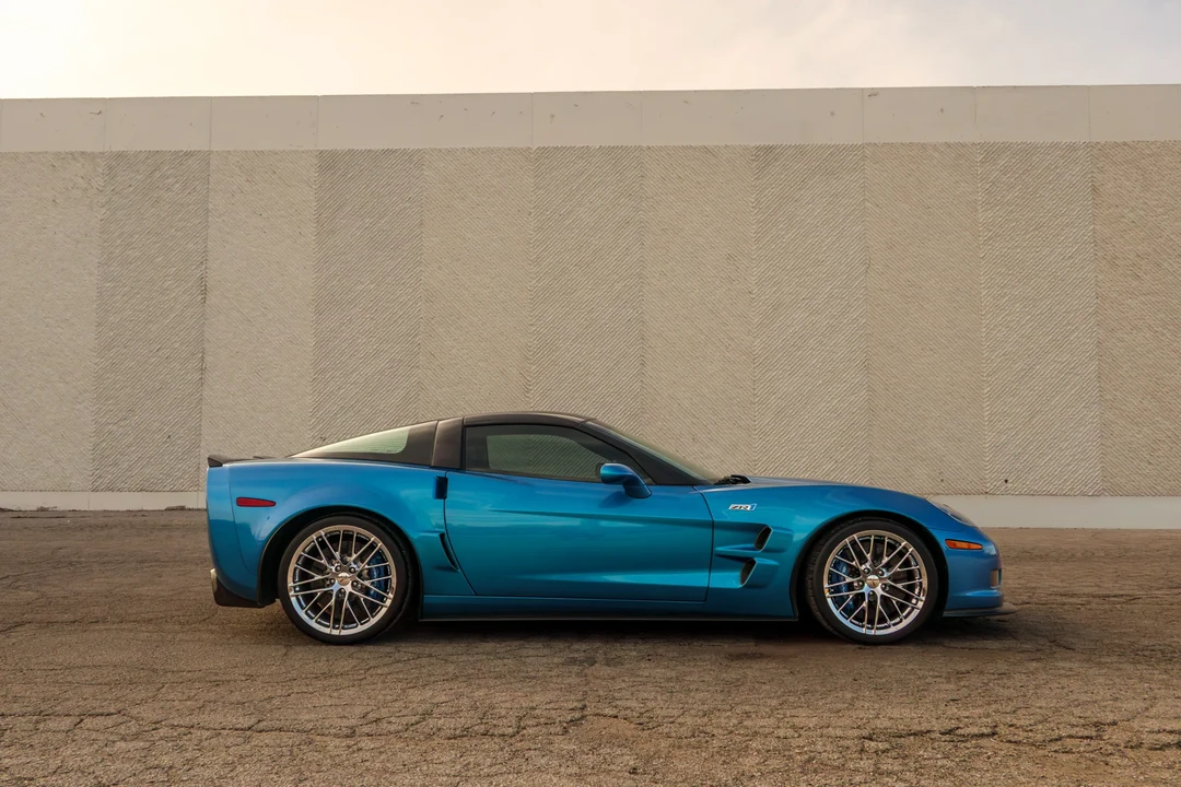 2011 Chevrolet Corvette C6 ZR1 - Image 6 of 31