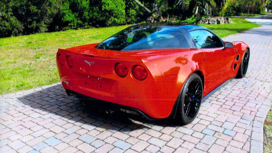 2011 Chevrolet Corvette C6 ZR1 - Image 3 of 12