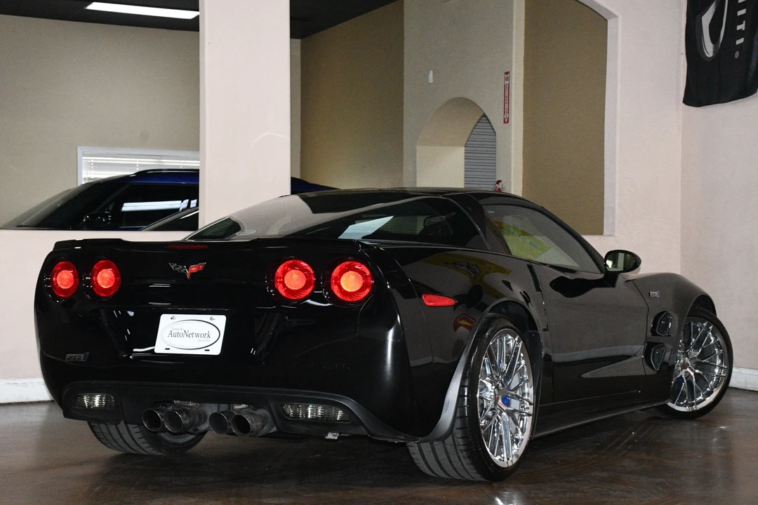 2011 Chevrolet Corvette C6 ZR1 - Image 5 of 31