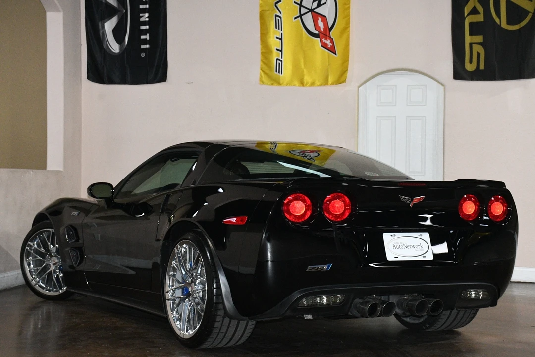 2011 Chevrolet Corvette C6 ZR1 - Image 6 of 31