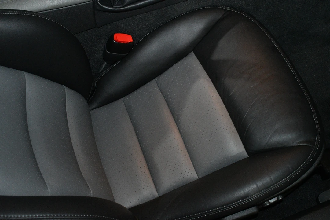 2011 Chevrolet Corvette C6 ZR1 - Image 12 of 31