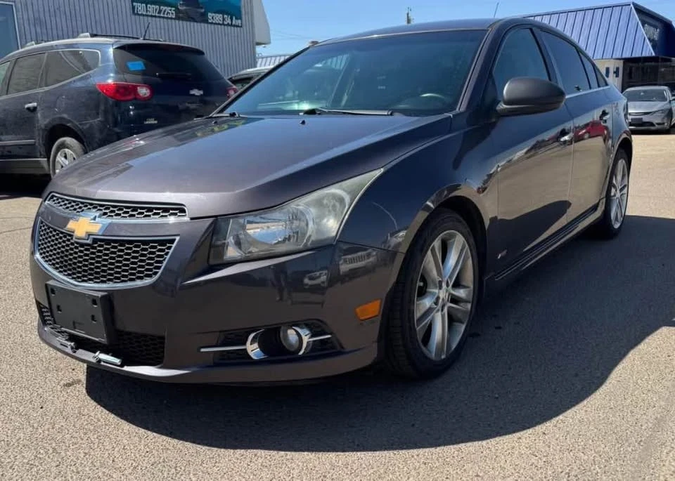 2011 Chevrolet Cruze - Image 2 of 11