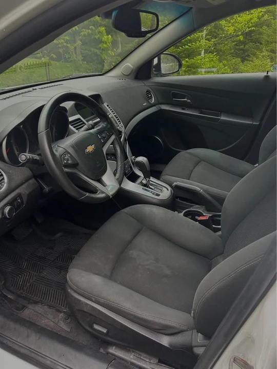 2011 Chevrolet Cruze - Image 7 of 15