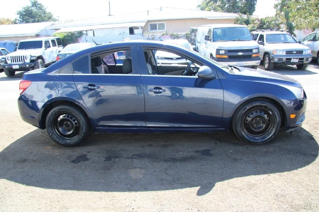 2011 Chevrolet Cruze - Image 7 of 21
