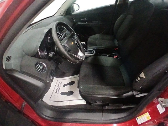 2011 Chevrolet Cruze - Image 12 of 21