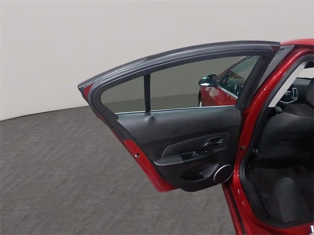 2011 Chevrolet Cruze - Image 13 of 21