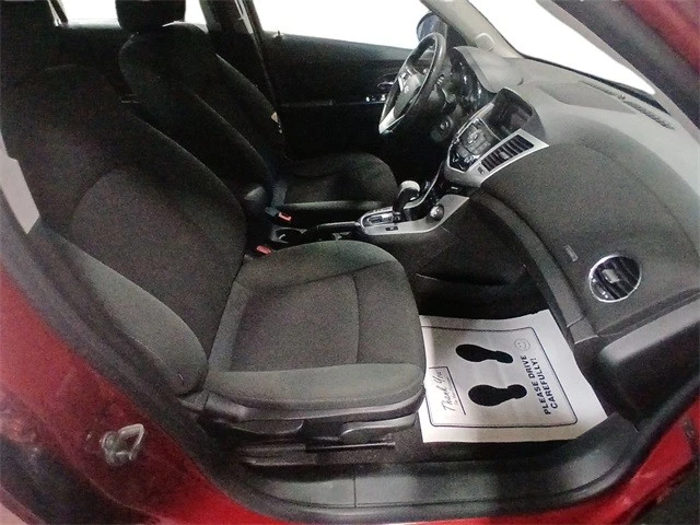 2011 Chevrolet Cruze - Image 17 of 21