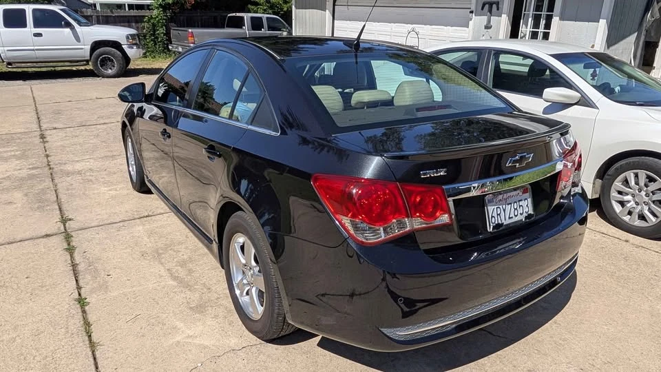 2011 Chevrolet Cruze - Image 14 of 18