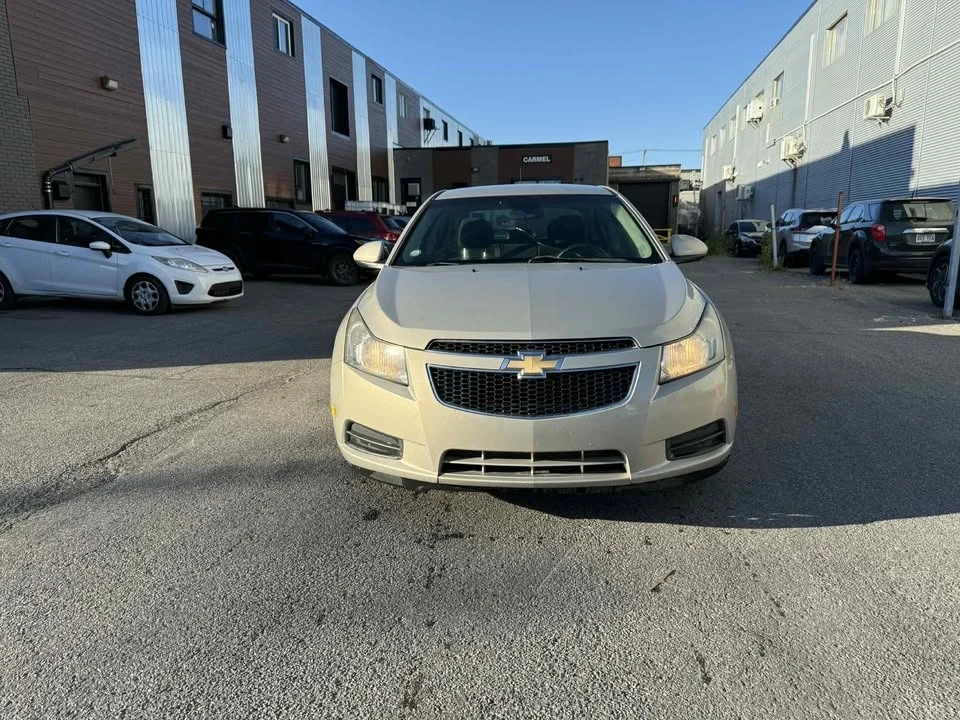 2011 Chevrolet Cruze - Image 2 of 10