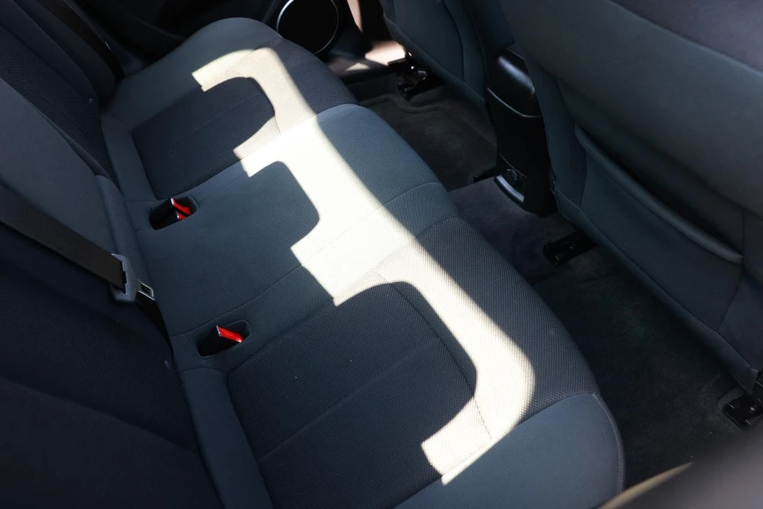 2011 Chevrolet Cruze - Image 12 of 21