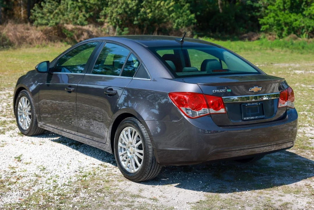 2011 Chevrolet Cruze - Image 5 of 21