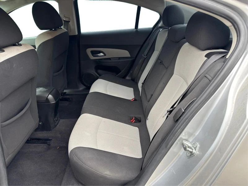 2011 Chevrolet Cruze - Image 10 of 12