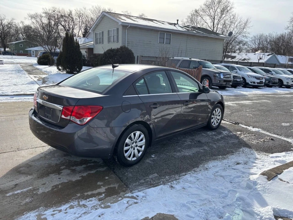 2011 Chevrolet Cruze - Image 12 of 16
