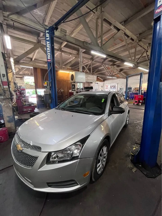 2011 Chevrolet Cruze - Image 3 of 9