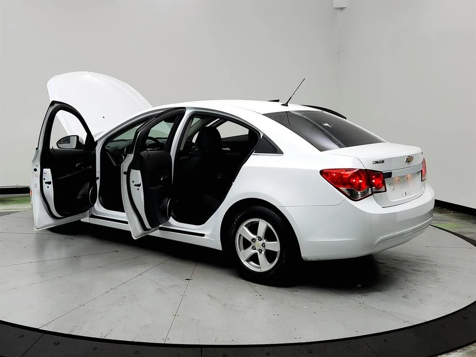 2011 Chevrolet Cruze - Image 12 of 12