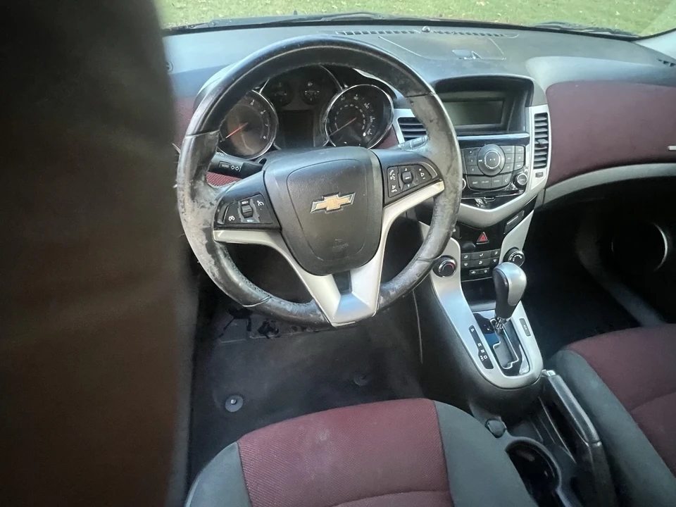 2011 Chevrolet Cruze - Image 13 of 20